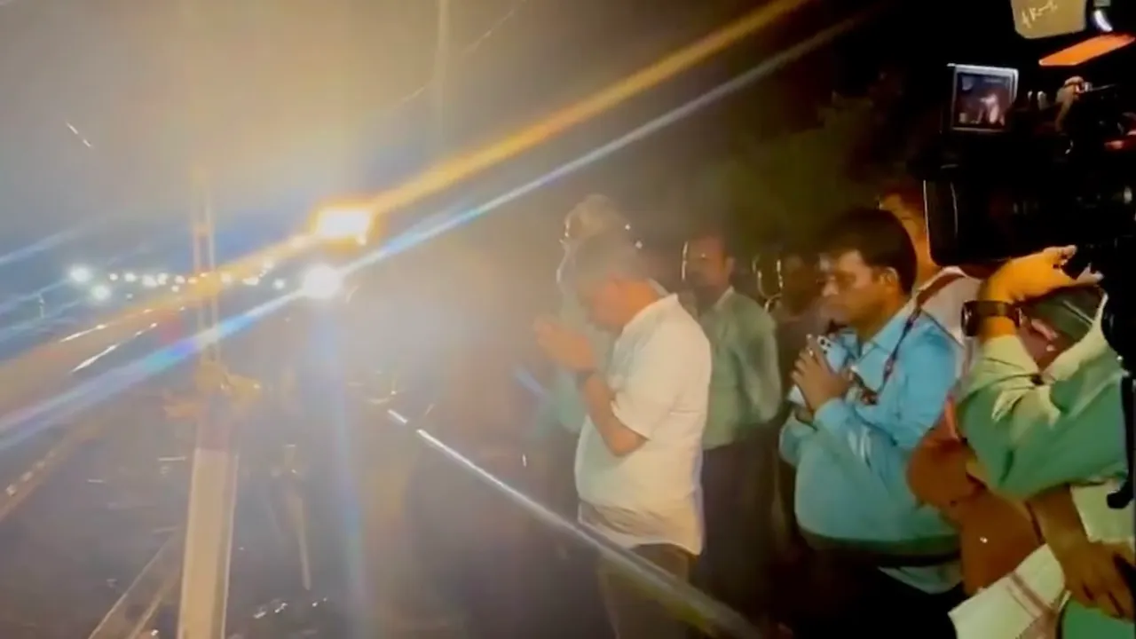 Ashwini Vaishnaw prays as train passes on the restored track