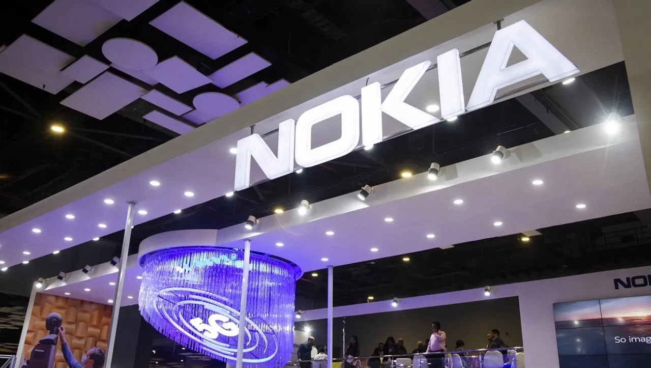 Nokia employees.jpg