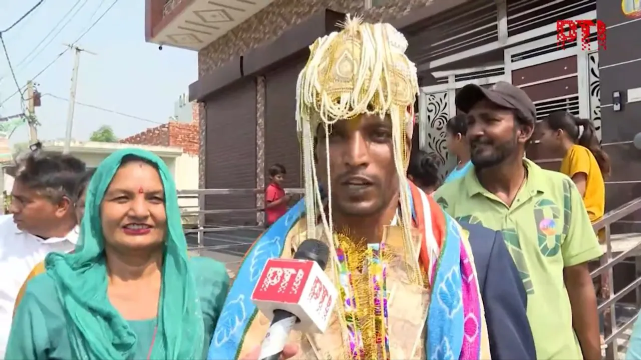Sunil Kumar at a polling booth in Kurukshetra on Saturday