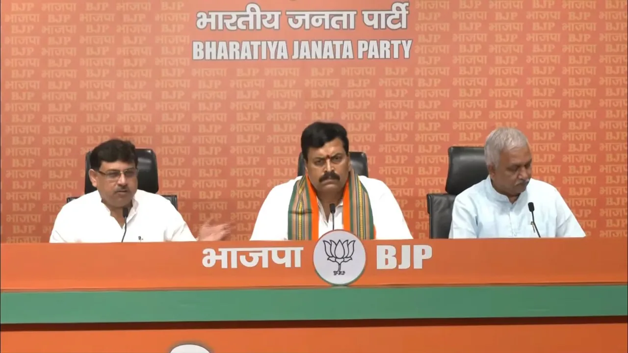 Ponguleti Sudhakar Reddy & Shri Narayana Tirupathi addresses joint press conference at BJP HQ