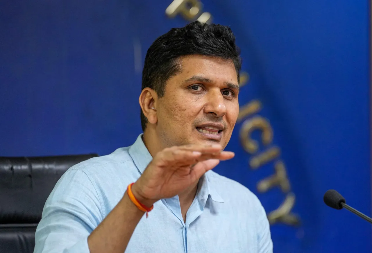 Saurabh Bharadwaj delhi health minister