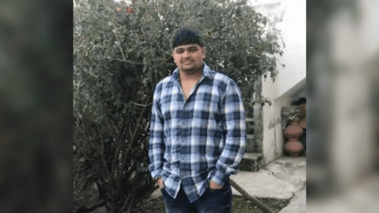 Deepak 'Boxer'