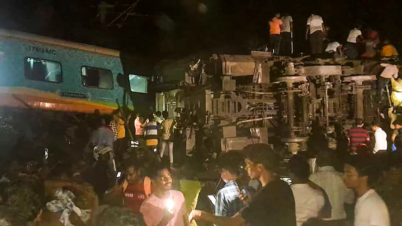 Coromandel Express accident