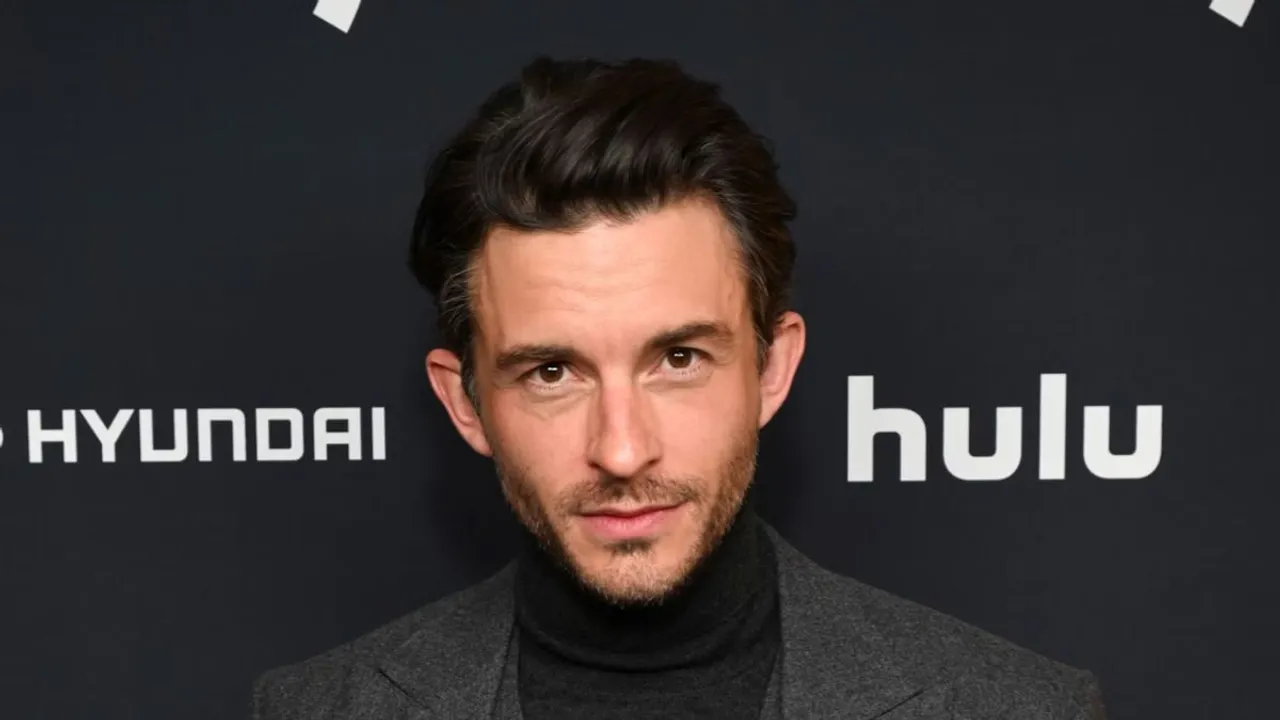 Jonathan Bailey