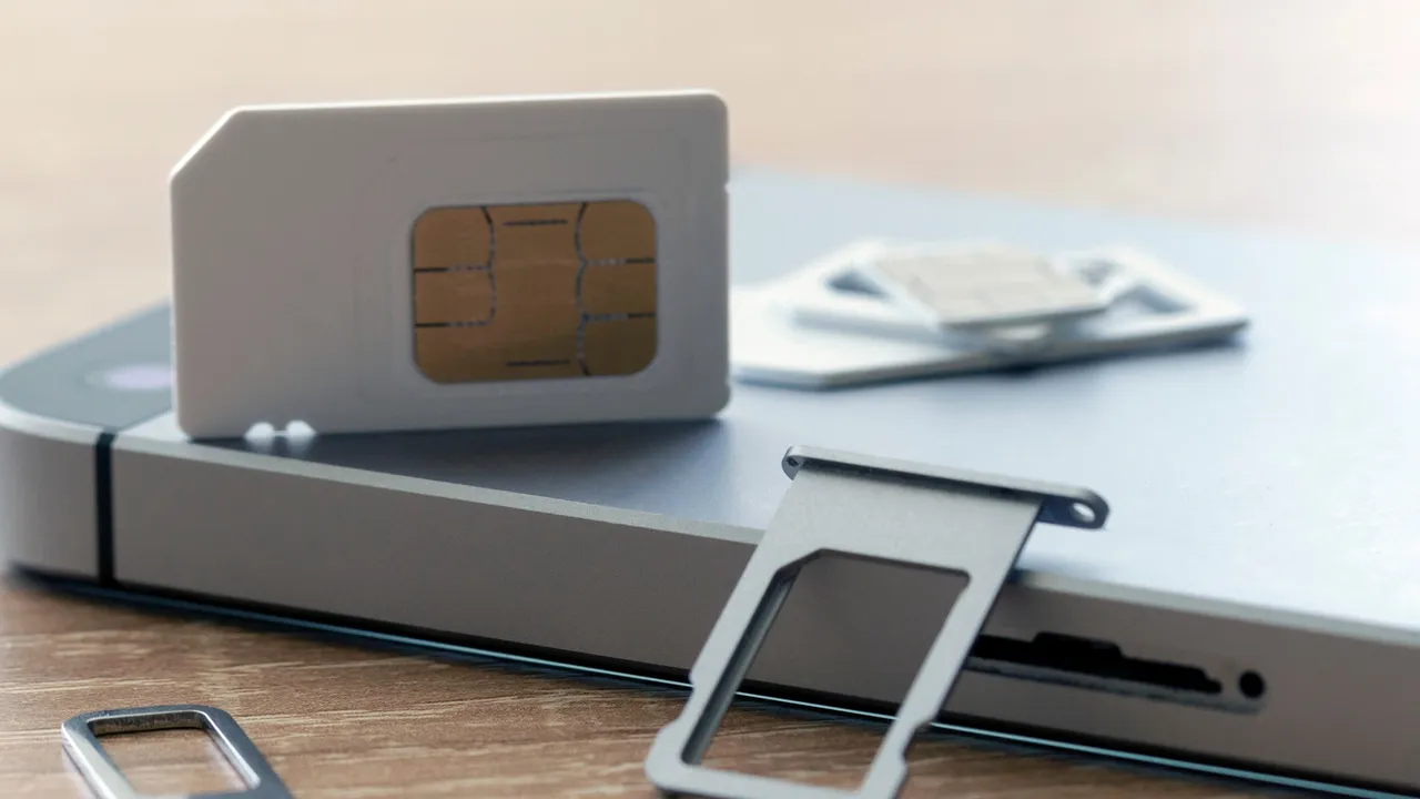 Sim card phone.jpg