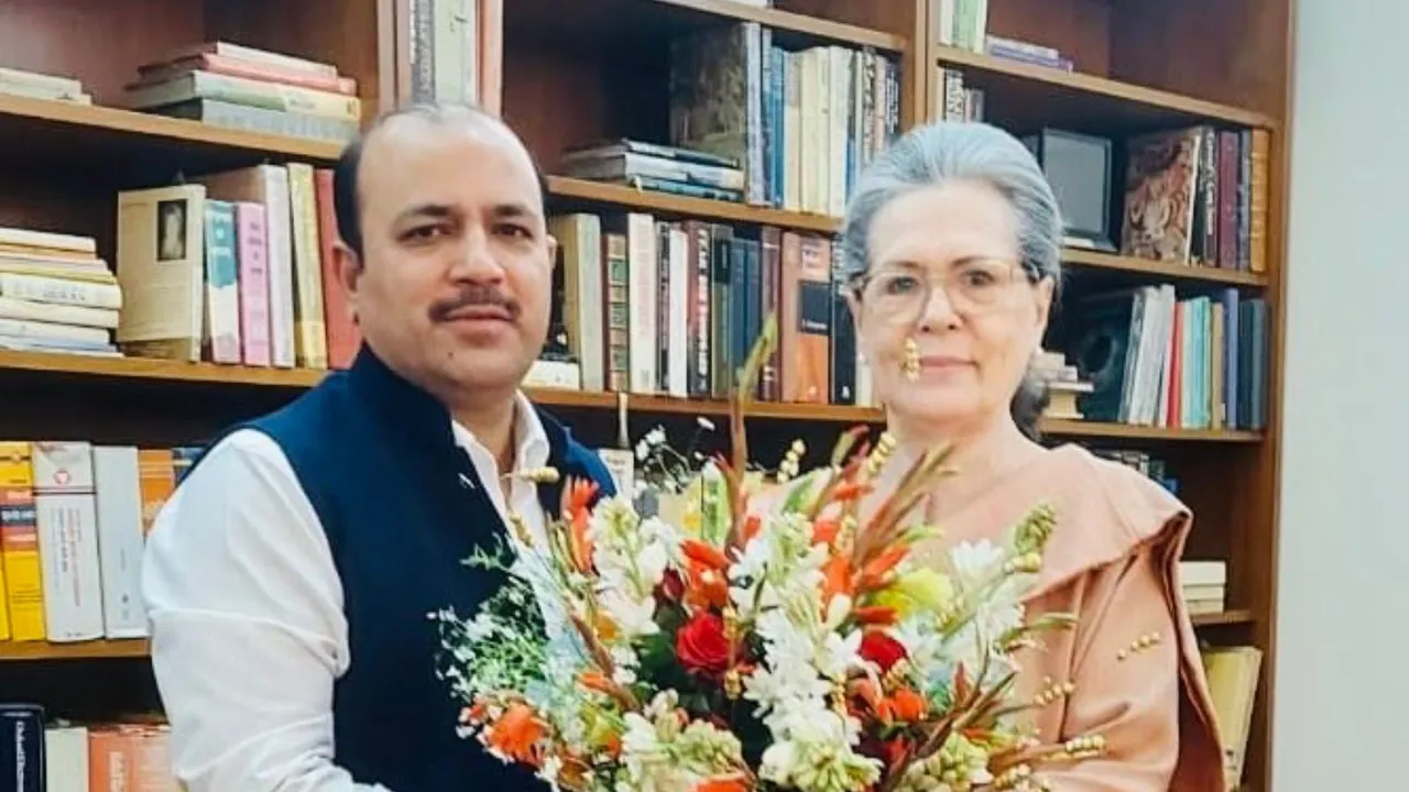 Danish Ali meets Sonia Gandhi