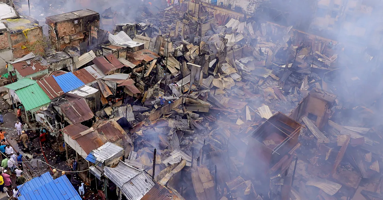 Mangala Haat fire.jpg