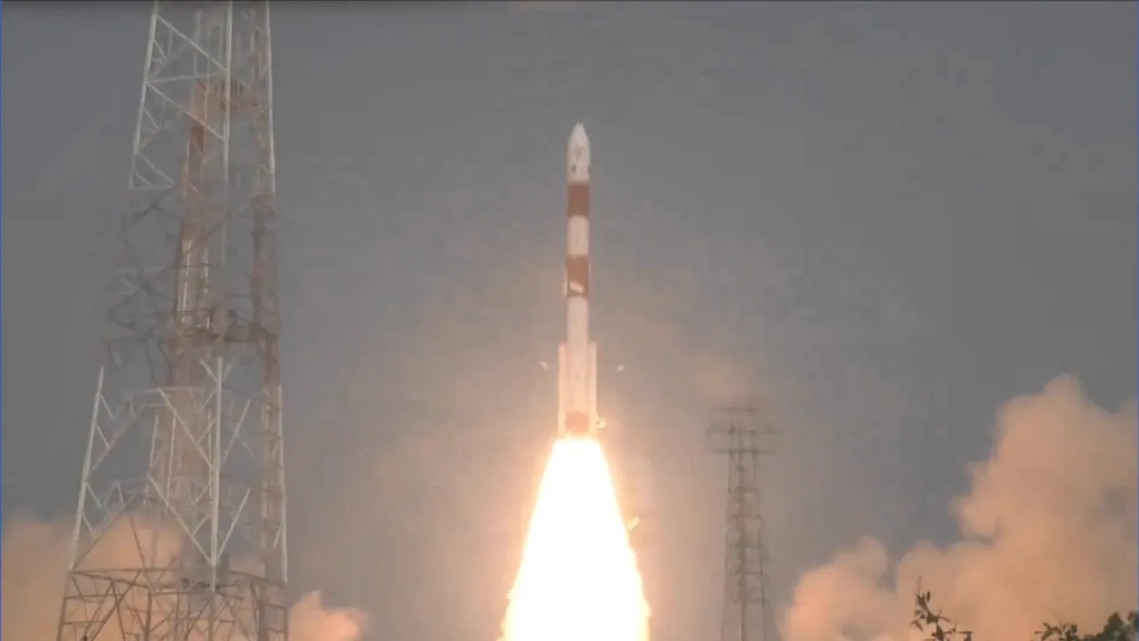 ISRO: PSLV rocket with X-Ray polarimeter lifts off