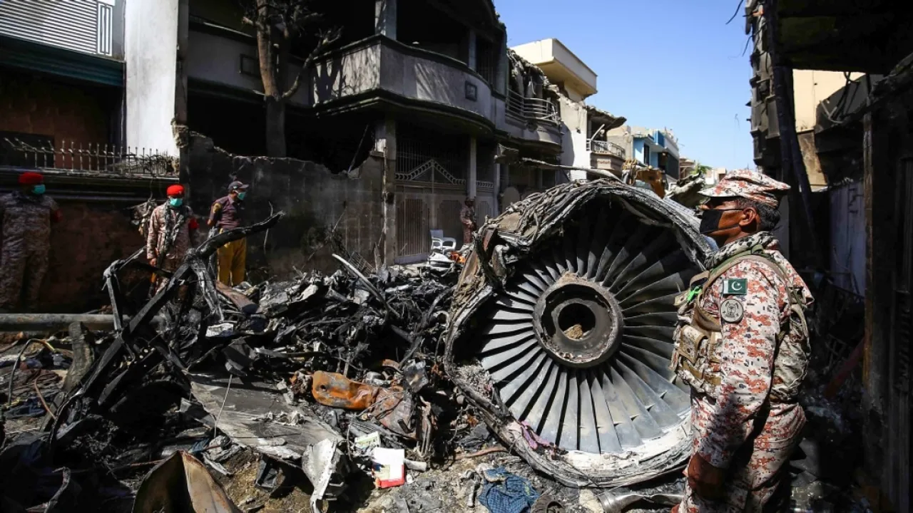 Pakistan plane crash