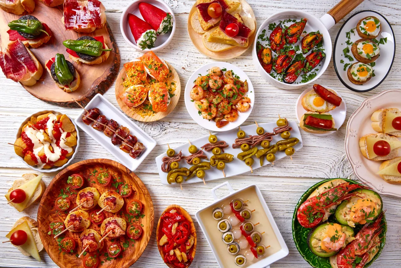 Tapas Culture Spain.jpg