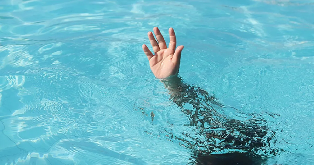 Swimming pool death
