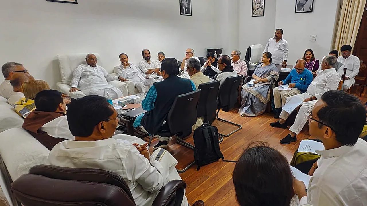 Opposition leaders meeting in Parliament