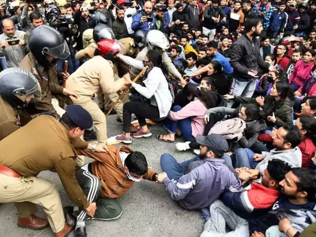 Dehradun UKPSC Paper leak