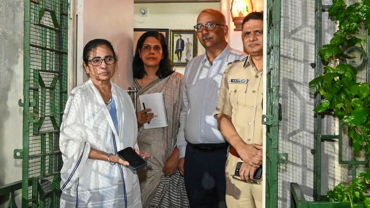 West Bengal Chief Minister Mamata Banerjee during a meeting with junior doctors delegation, at her Kalighat residence in Kolkata, Saturday, Sept. 14, 2024.