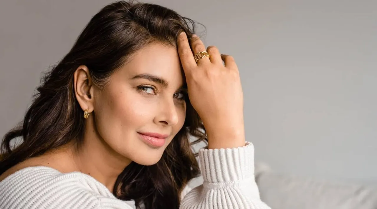 Lisa Ray.jpg