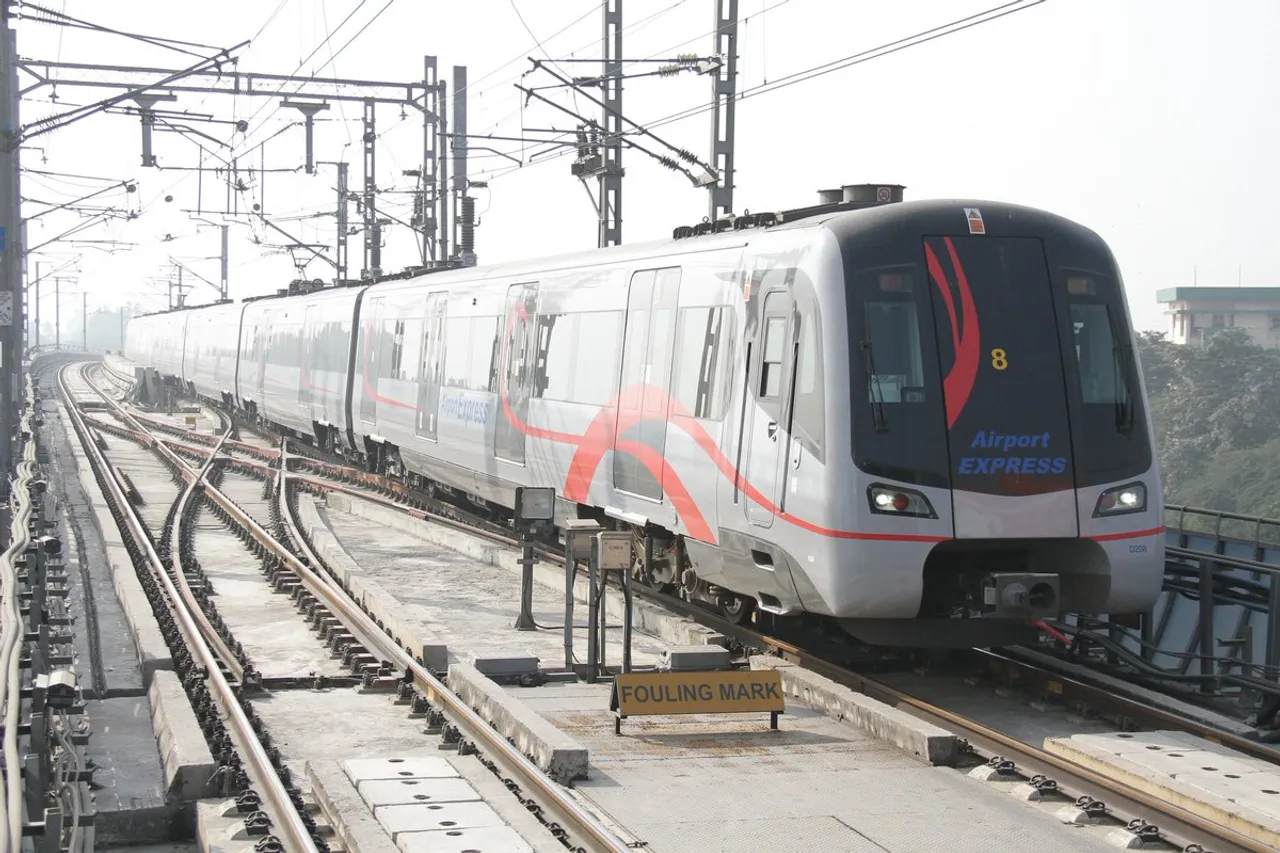 delhi metro airport line