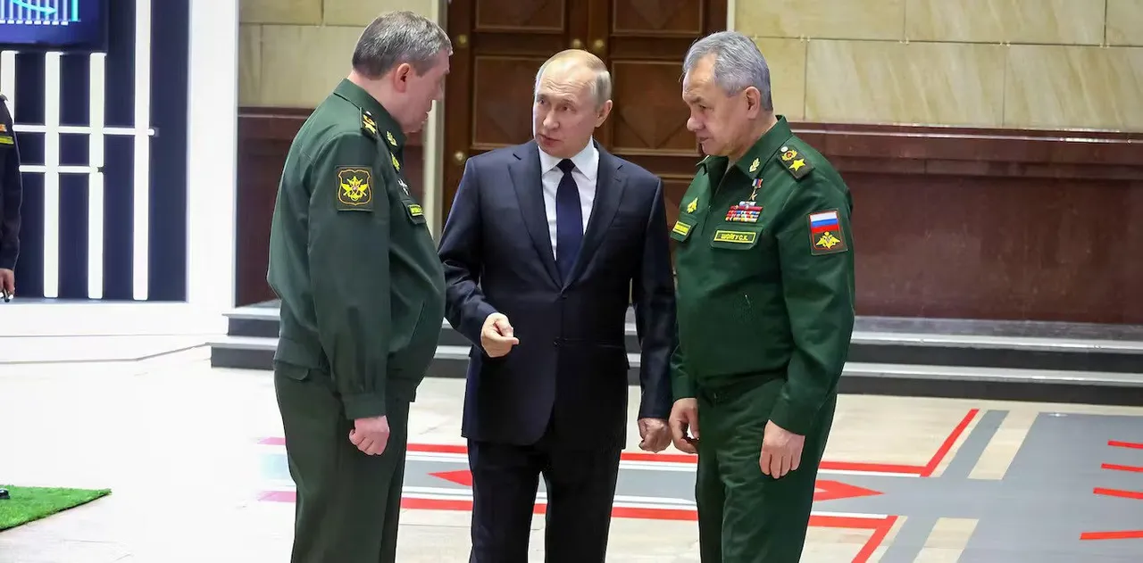 Vladimir putin with military.jpg