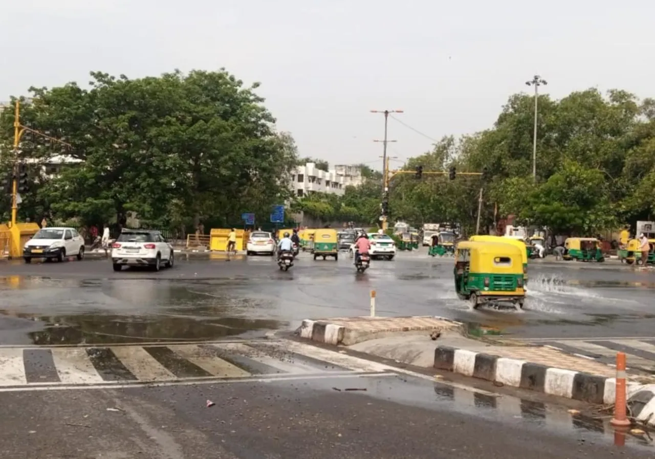 traffic movement ring road.jpg