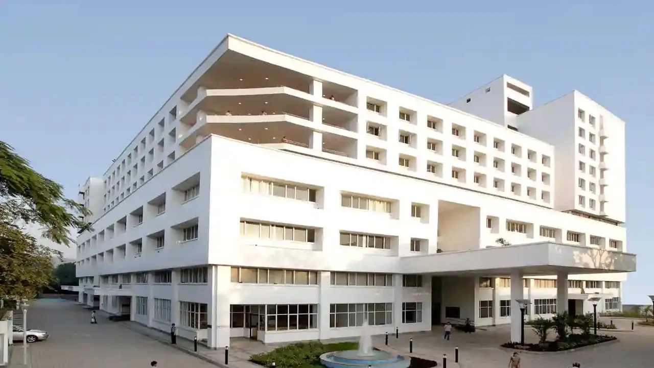 Jupiter Life Line Hospitals.jpg