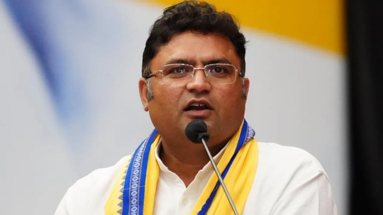 Ashok Tanwar quits AAP