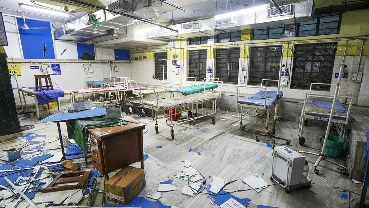 A ward of the RG Kar Medical College and Hospital after being vandalised by unidentified miscreants amid protests against the alleged rape and murder of a postgraduate trainee doctor, in Kolkata