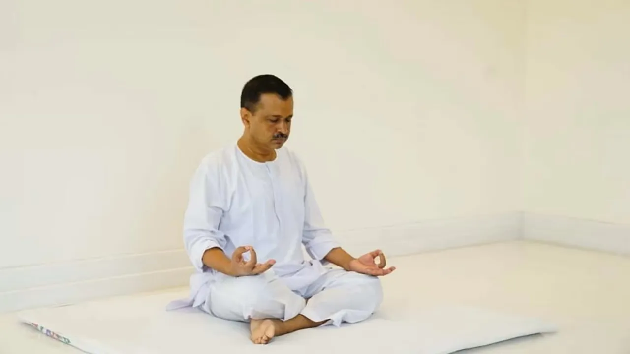 Arvind Kejriwal Vipassana