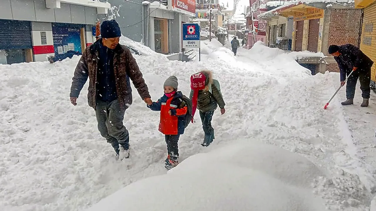 Snowfall Himachal Pradesh.jpg