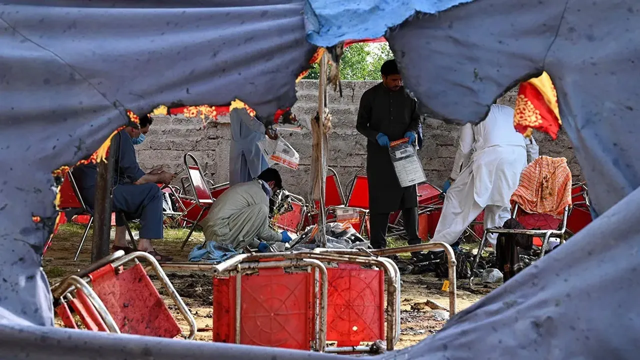 suicide attack in Pakistan