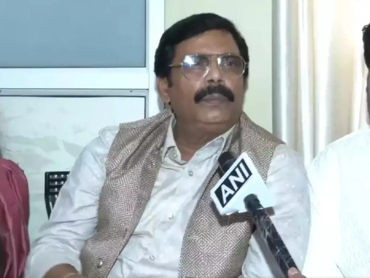 Anand Mohan.jpg
