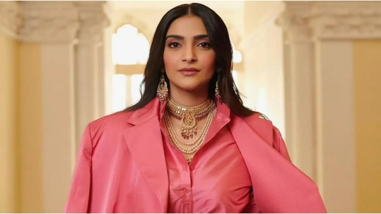 Sonam Kapoor Dior
