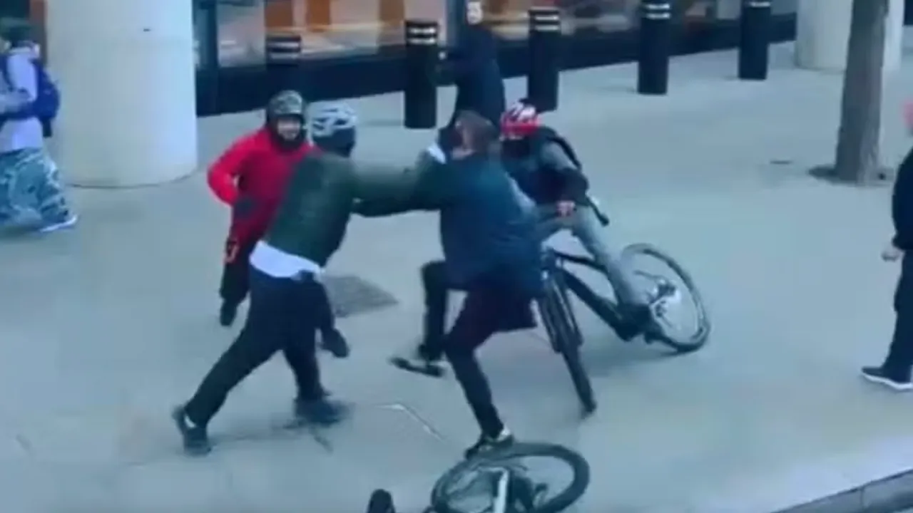 uk snatching on streets