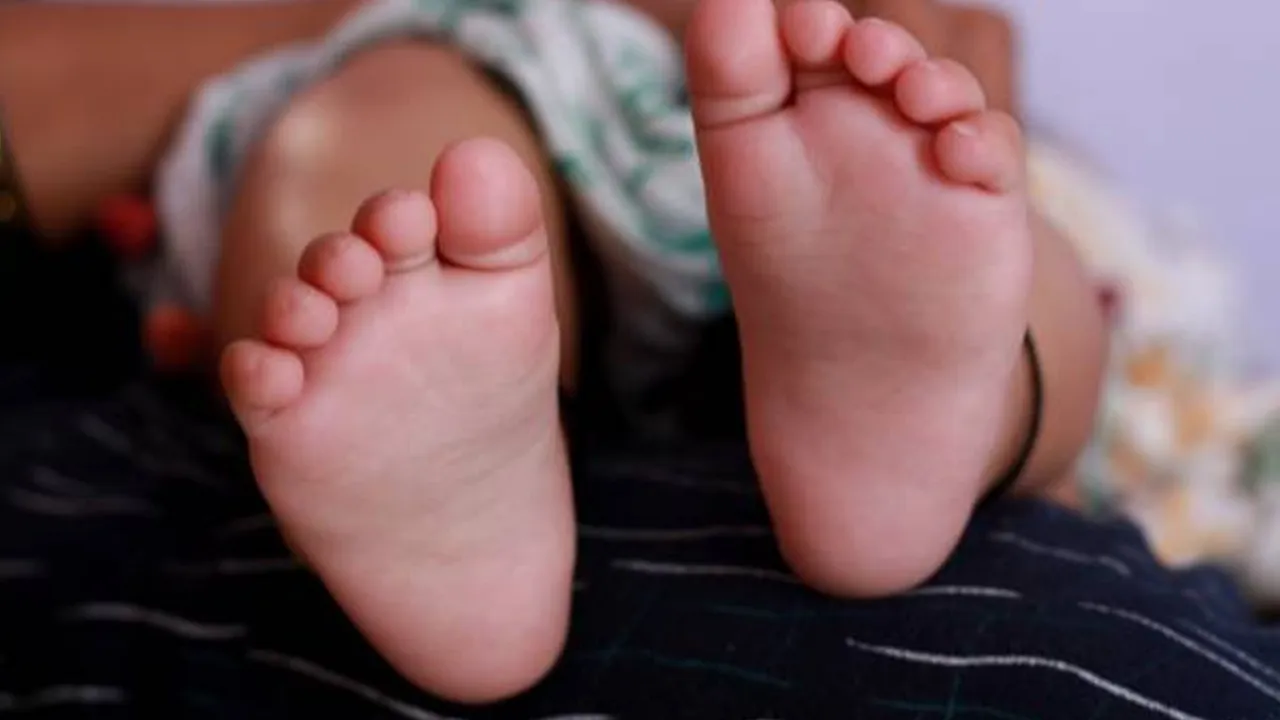 baby feet.jpg