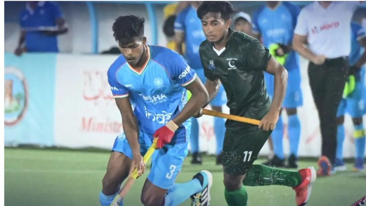 pakvind hockey.jpg