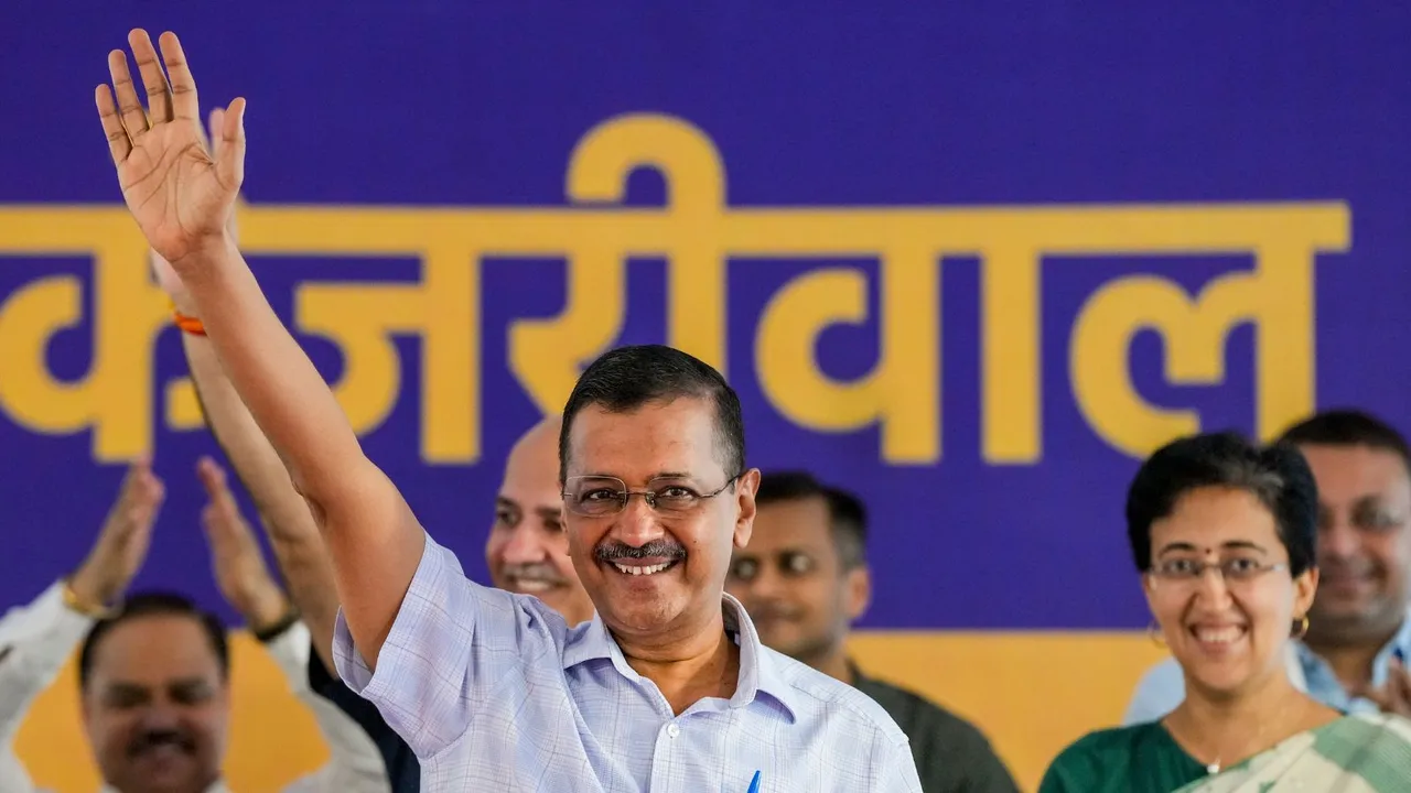 AAP convenor Arvind Kejriwal addresses his 'Janta Ki Adalat' meeting, in New Delhi, Sunday, Sept. 22, 2024.