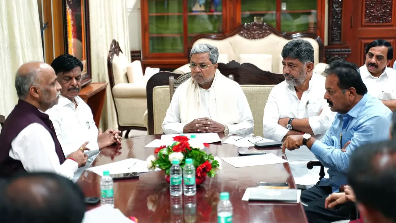 Siddaramaiah Cauvery.jpg