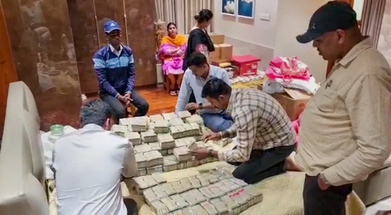 Lokayukta Police raids BJP MLA son house Karnataka