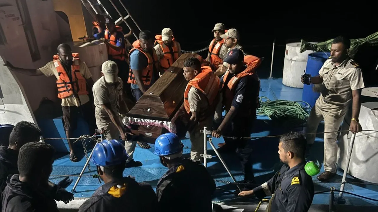 The Sri Lankan Navy handed over two fishermen and the mortal remains of a fisherman who died at sea on Saturday