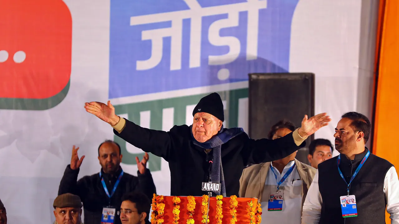 Farooq Abdullah addresses a rally as he joins Congress' Bharat Jodo Yatra at Lakhanpur border