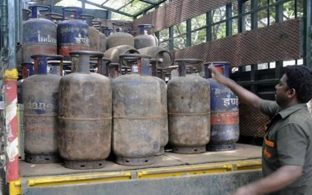 Commercial LPG price slashed by Rs 91.5/cylinder; ATF rates cut marginally