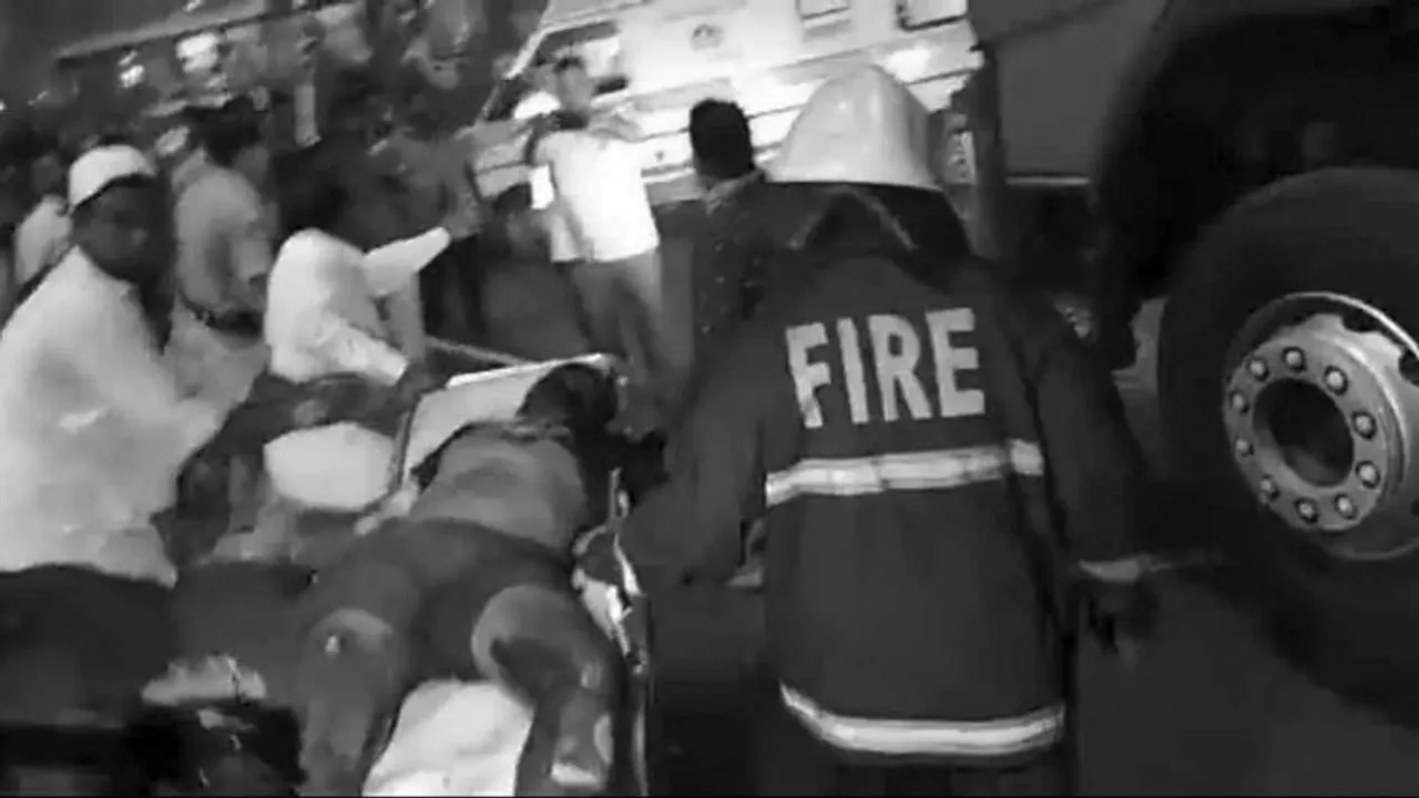 8 dead in Hyderabad fire; PM Modi, Telangana govt announce ex-gratia