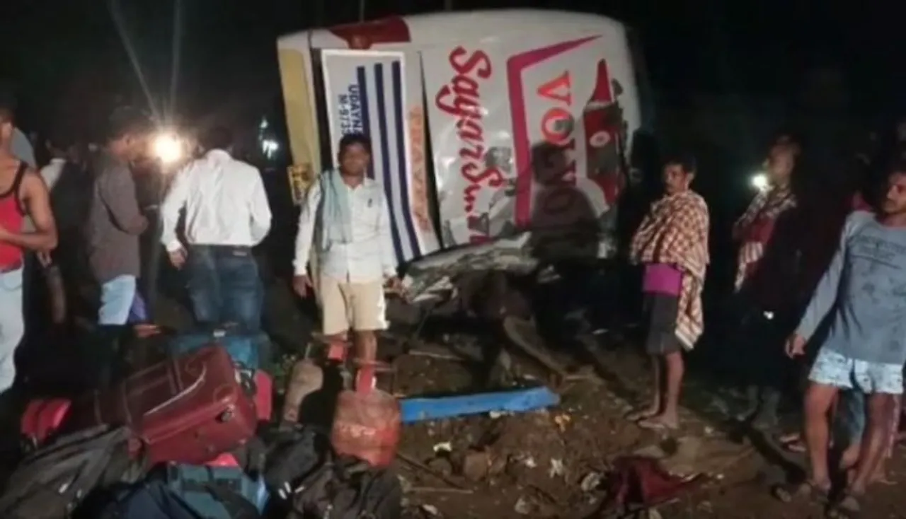 At least six tourists from West Bengal were killed and 40 were injured late on Tuesday night