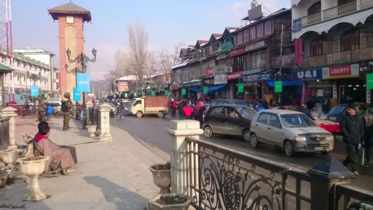 Jammu and Srinagar soon to get 200 electric buses with real-time tracking