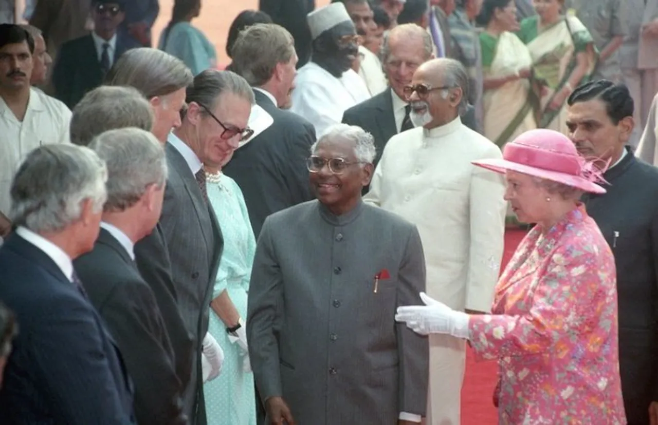 In this file photo dated Oct. 13, 1997, Queen Elizabeth II with former President KR Narayan during her ceremonial reception in Delhi