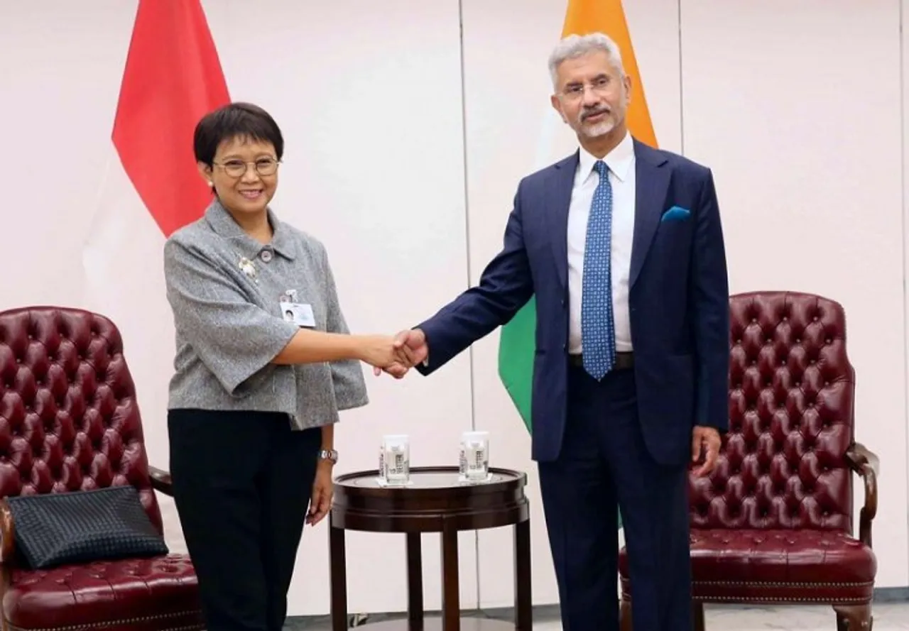 Dr. S Jaishankar with Indonesian counterpart
