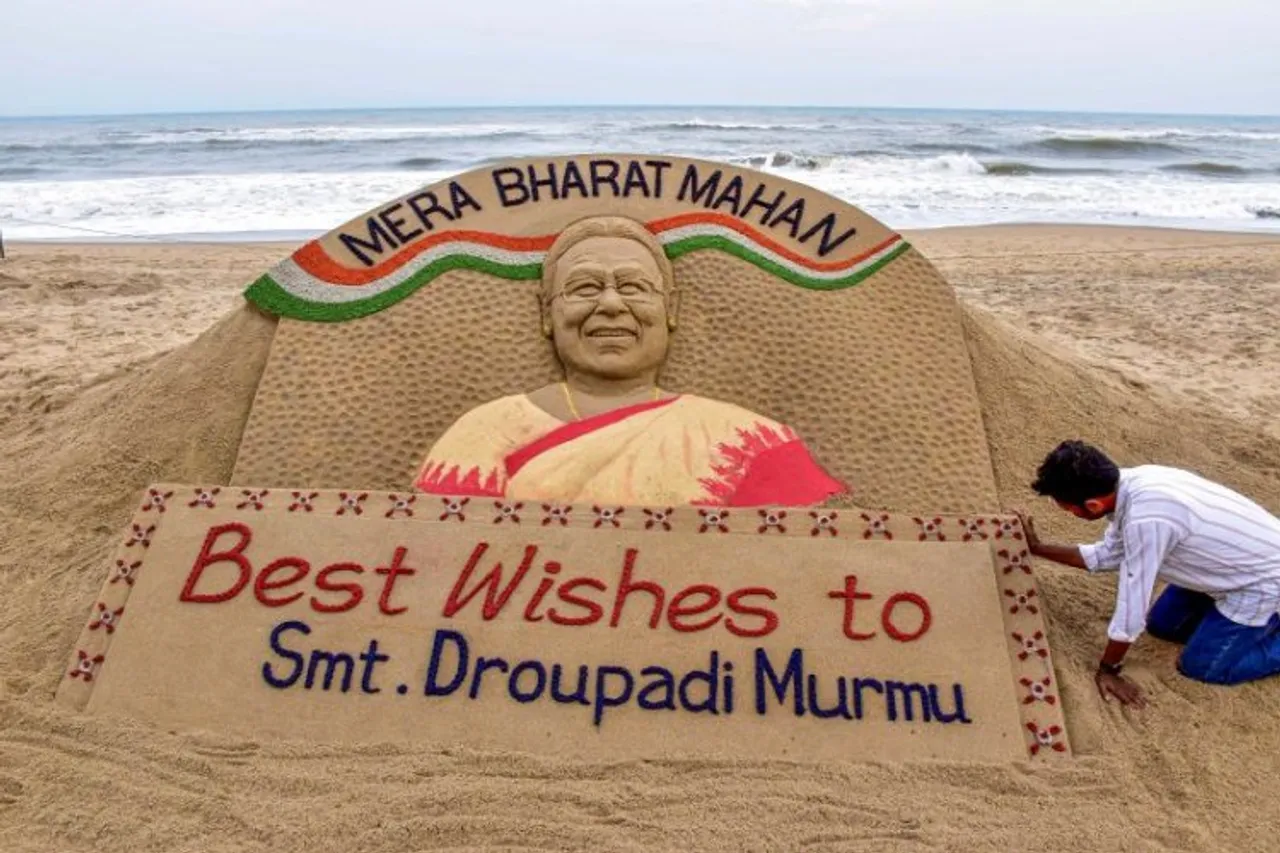 Sand art of NDA's Presidential candidate Droupadi Murmu
