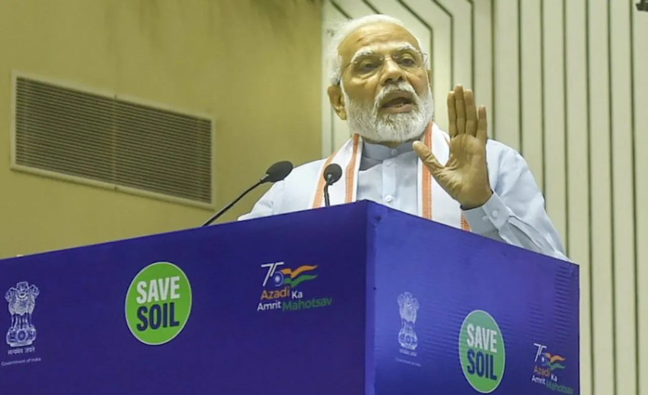 PM Modi speaking at Vigyan Bhawan at Save Soil event