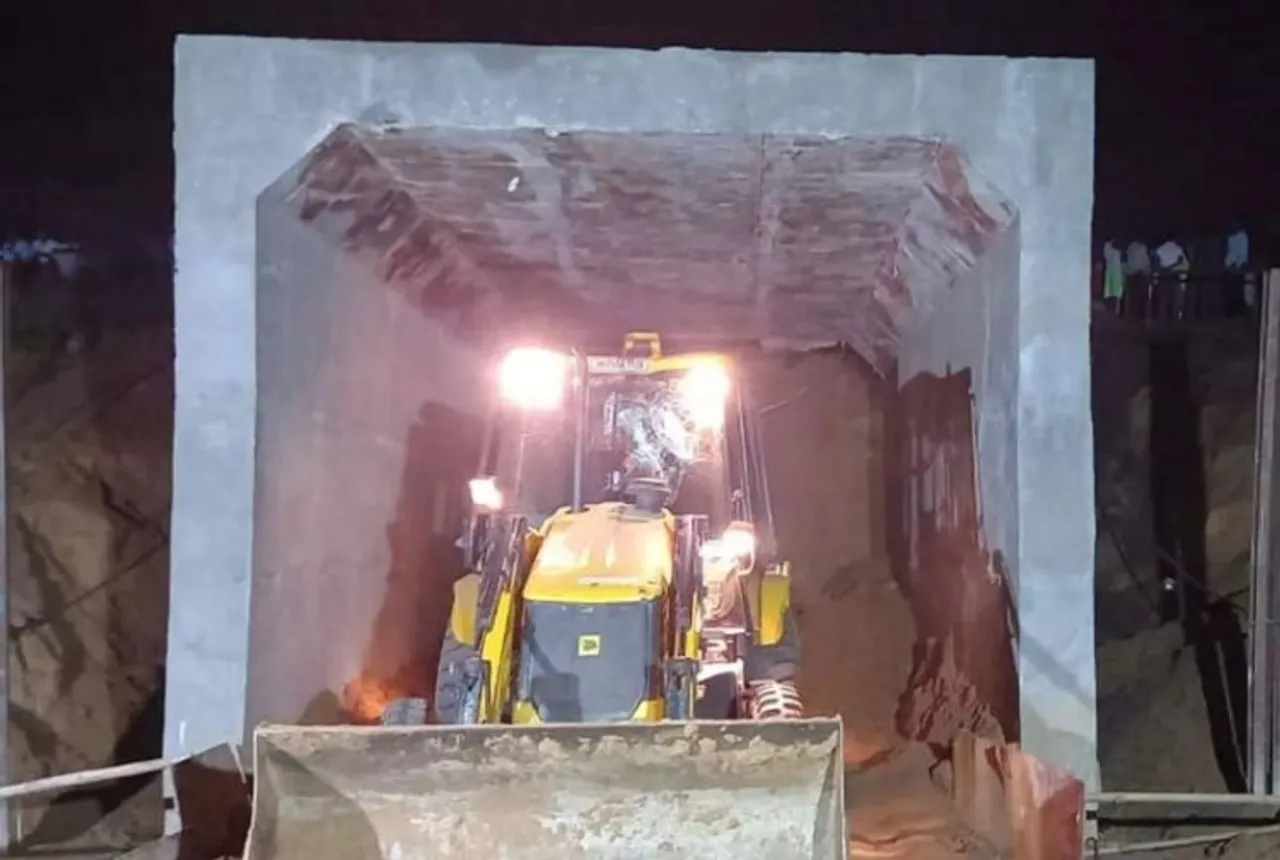 Image from Dhanbad under-construction railway underpass