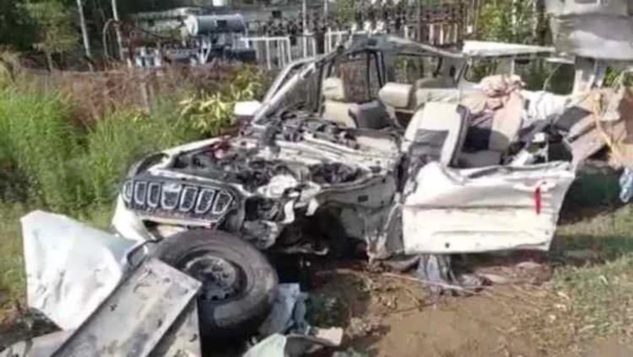 Road crash in western UP, five of family on way to Kedarnath killed