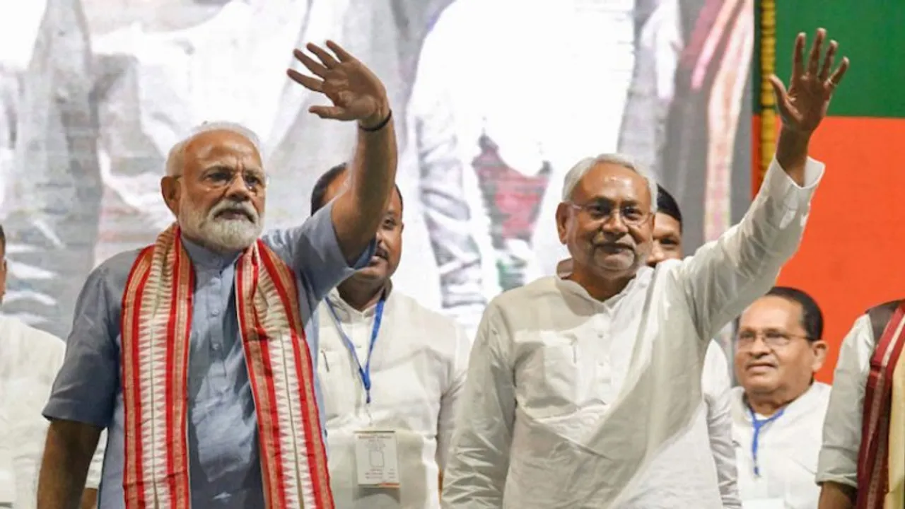 Prime Minister Narendra Modi with Bihar Chief Minister Nitish Kumar
