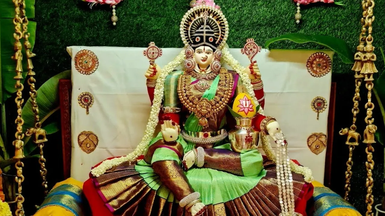 varamahalaxmi(3)